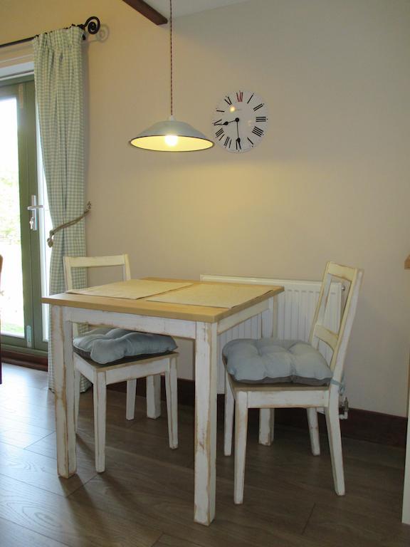 Faebuie Cottages Dalchreichart Room photo
